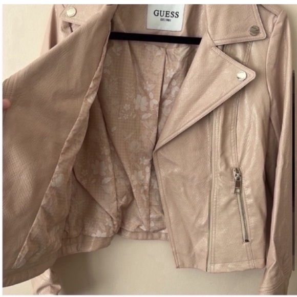 Guess Faux Leather Crop Blush Pink Moto Jacket NWT

1 small
1 large - Picture 8 of 8